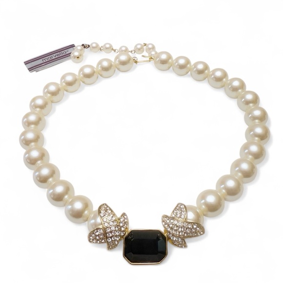 Vintage Marvella Faux Pearl Black Crystal Rhinestone Accent Collar